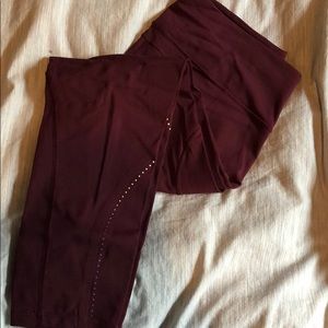 Maroon Lululemon Cropped Leggings